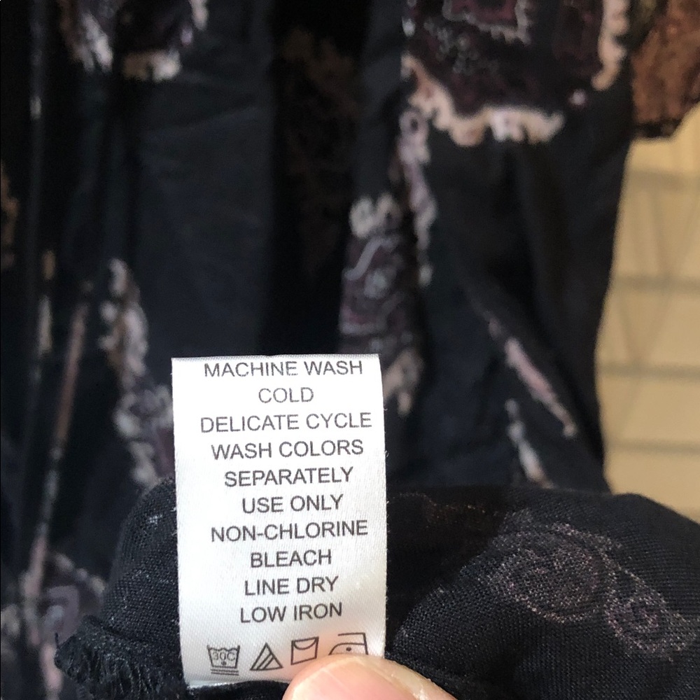 ellos Black MIDI Dress with Pink-Cream Paisley Accents slight high low - Picture 7 of 9